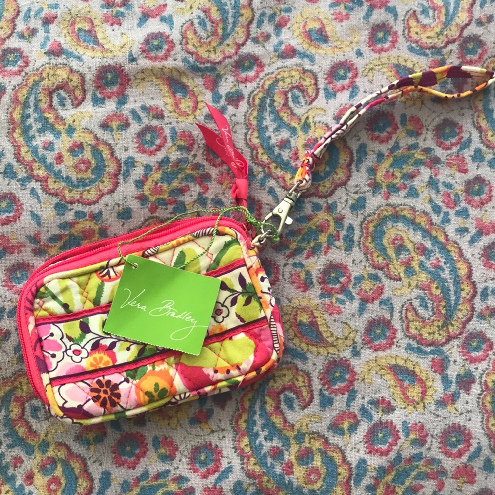 NWT Vera Bradley Wallet/Tech Wristlet